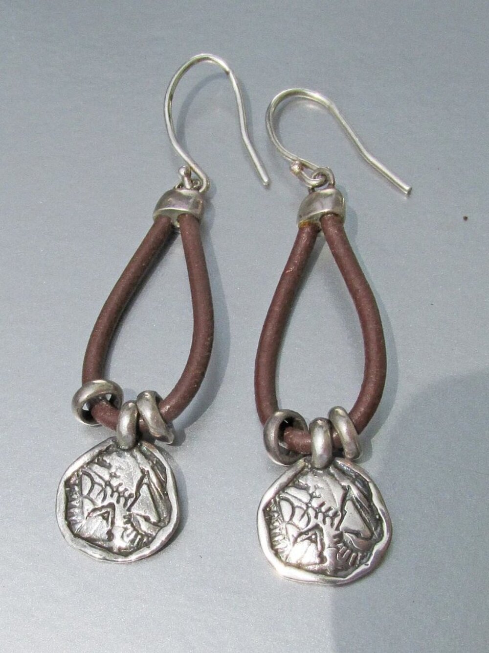 Retired SILPADA Sterling Silver Leather PRAIRIE GIRL Disc Dangle Earrings W2179